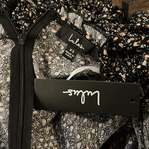 NWT Lulu’s Admire You Black Floral Print Ruffled Long Sleeve Mini Dress - Picture 9 of 9